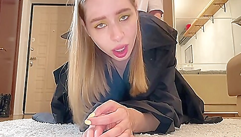 Californiababe with a large ass and a sexy ass in porn video