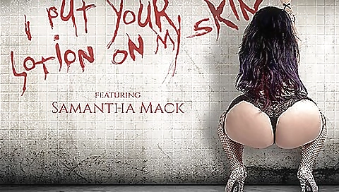 Gorgeous brunette gets her pussy fingered by the stud