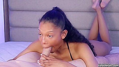 Big cock ebony with a natural body sucks and licks a guy