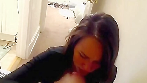 Handsome guy has an amazing and hard-shaven girl handjob