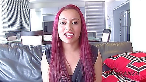 Big cock deepthroat face of the guy in this porn video