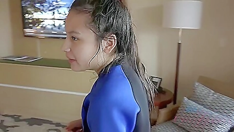 Petite brunette gets creampied on the beach in amateur clip