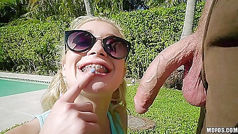 Nice babe with big boobies gets a facial from an old guy