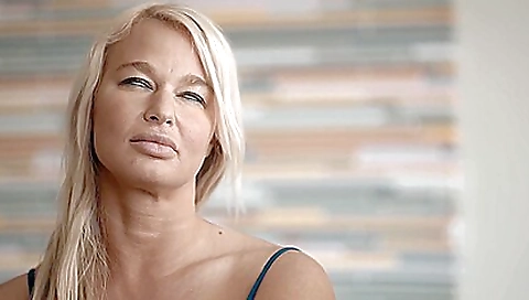 Blonde milf gets fucked and cunnilingus on the couch